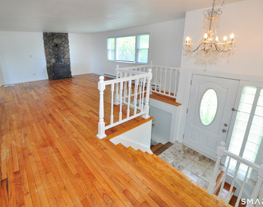 13 Pleasant View Avenue - Photo Thumbnail 7