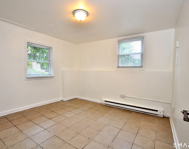 13 Pleasant View Avenue - Photo Thumbnail 37