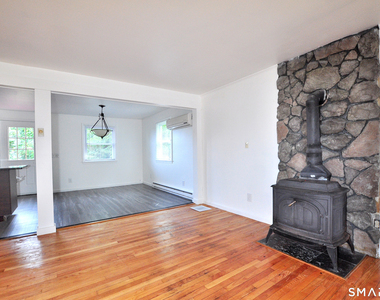 13 Pleasant View Avenue - Photo Thumbnail 9