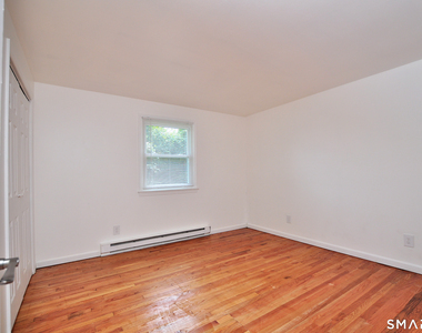 13 Pleasant View Avenue - Photo Thumbnail 26
