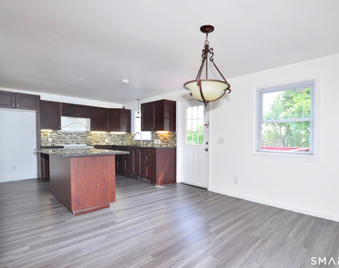 13 Pleasant View Avenue - Photo Thumbnail 11
