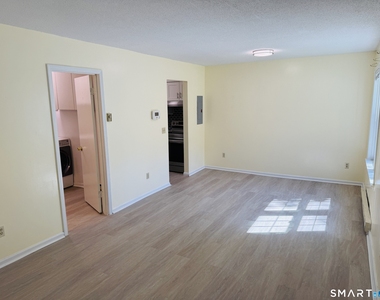 64 Deerwood Lane - Photo Thumbnail 2