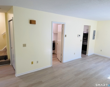 64 Deerwood Lane - Photo Thumbnail 3