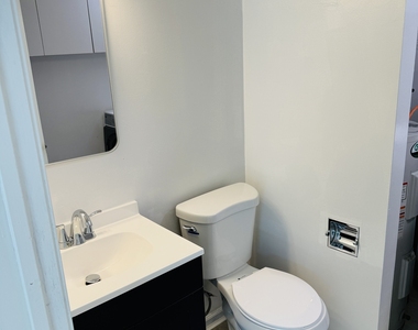 64 Deerwood Lane - Photo Thumbnail 8