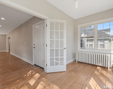 27 Bretton Road - Photo Thumbnail 11