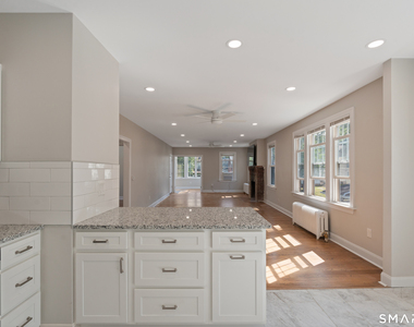 27 Bretton Road - Photo Thumbnail 5