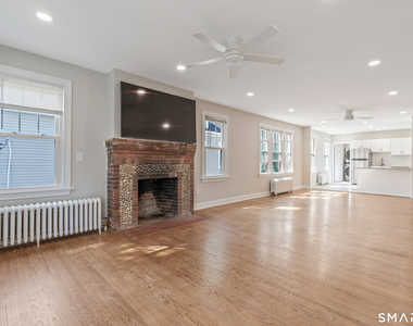 27 Bretton Road - Photo Thumbnail 9