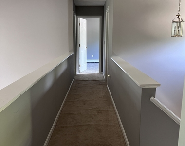 163 Trotters Way - Photo Thumbnail 34