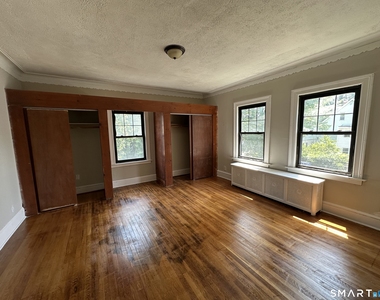304 Edgewood Street - Photo Thumbnail 1