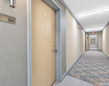 184 Pequot Avenue - Photo Thumbnail 2