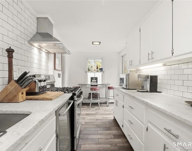 47 Hollow Tree Ridge Road - Photo Thumbnail 12