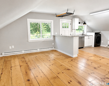 300 Railtree Hill Road - Photo Thumbnail 5