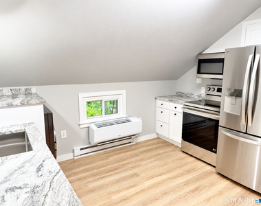 300 Railtree Hill Road - Photo Thumbnail 3