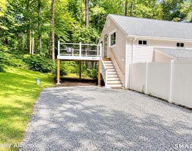 300 Railtree Hill Road - Photo Thumbnail 11