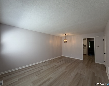 310 Booth Street - Photo Thumbnail 3