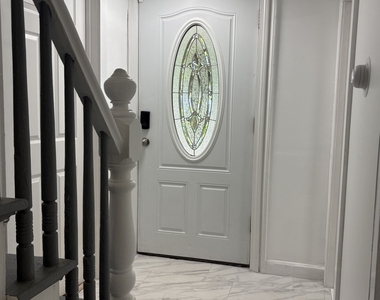 331 Munson Street - Photo Thumbnail 1