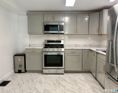 331 Munson Street - Photo Thumbnail 10