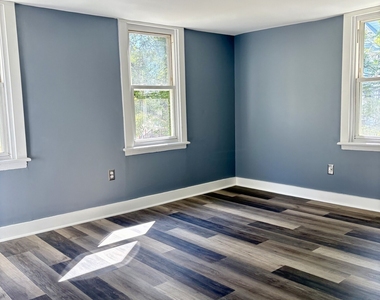 331 Munson Street - Photo Thumbnail 19