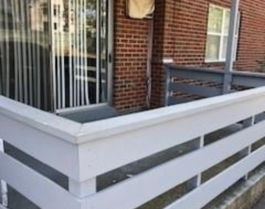 106 Oakwood Avenue - Photo Thumbnail 11