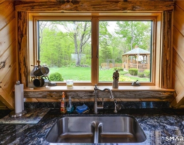 555 West Purchase Road - Photo Thumbnail 6