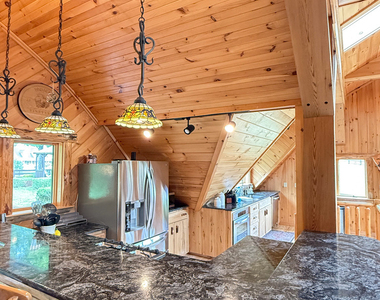 555 West Purchase Road - Photo Thumbnail 4