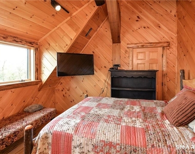 555 West Purchase Road - Photo Thumbnail 13