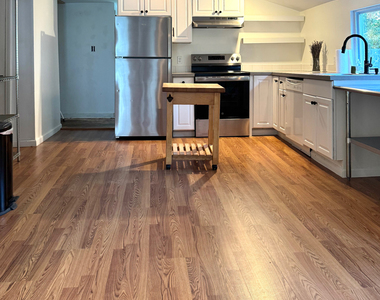 7 Sawmill Road - Photo Thumbnail 6