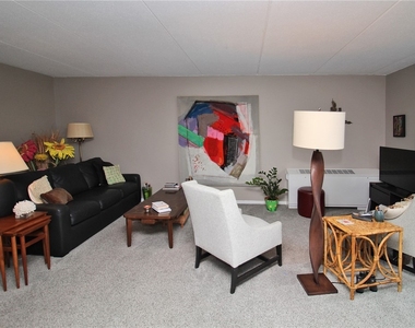 1160 Bower Hill Rd - Photo Thumbnail 12