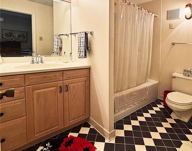 1160 Bower Hill Rd - Photo Thumbnail 18
