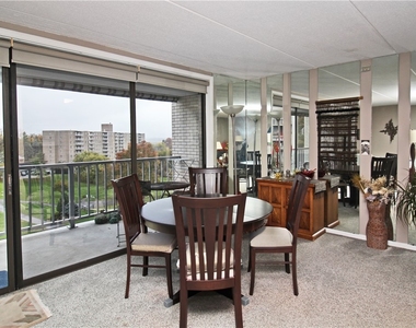1160 Bower Hill Rd - Photo Thumbnail 5