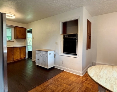 1053 Butler Road - Photo Thumbnail 11