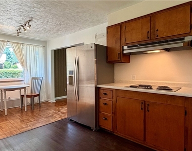 1053 Butler Road - Photo Thumbnail 10