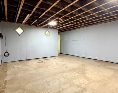 1053 Butler Road - Photo Thumbnail 28