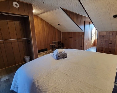 4927 Butler St - Photo Thumbnail 24