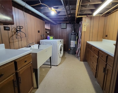 4927 Butler St - Photo Thumbnail 25