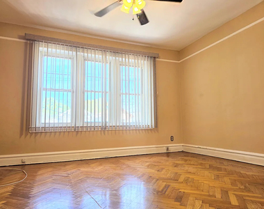 1752 Coleman Street - Photo Thumbnail 3