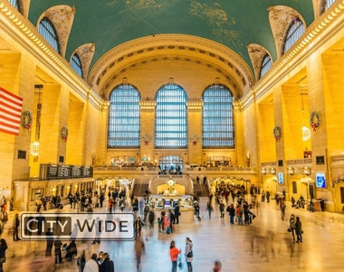 140 East 46th Street - Photo Thumbnail 5