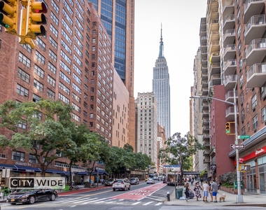 140 East 46th Street - Photo Thumbnail 3