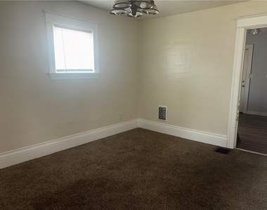 98 Fairbanks Street - Photo Thumbnail 2