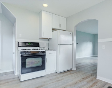146 Prospect Street - Photo Thumbnail 9