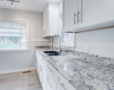 146 Prospect Street - Photo Thumbnail 10