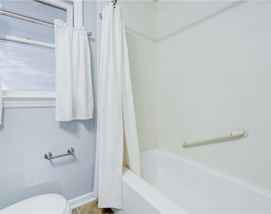 146 Prospect Street - Photo Thumbnail 27