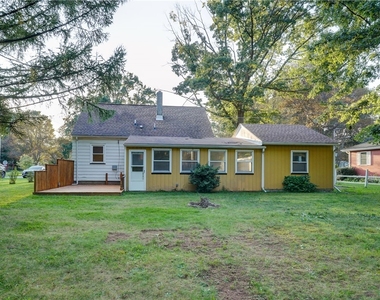 146 Prospect Street - Photo Thumbnail 36