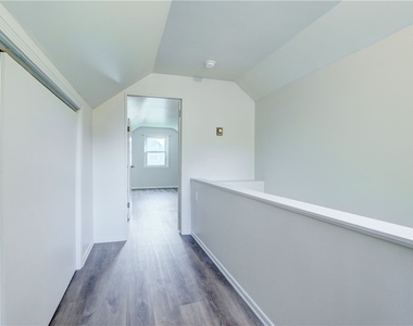146 Prospect Street - Photo Thumbnail 20