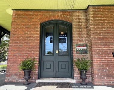 49 Center Street - Photo Thumbnail 3