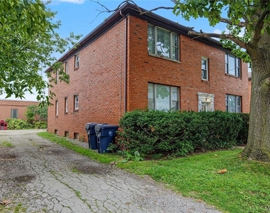 40 Eagan Drive - Photo Thumbnail 3