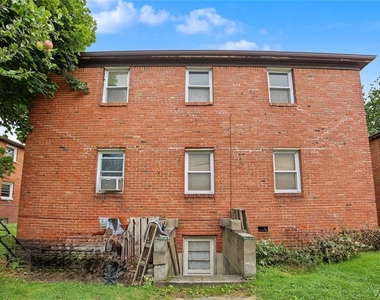 40 Eagan Drive - Photo Thumbnail 7