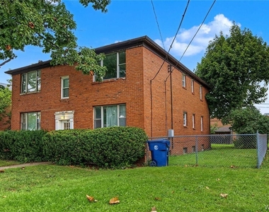 40 Eagan Drive - Photo Thumbnail 2