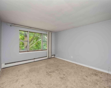 40 Eagan Drive - Photo Thumbnail 14