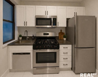 231 East 4th Street - Photo Thumbnail 1